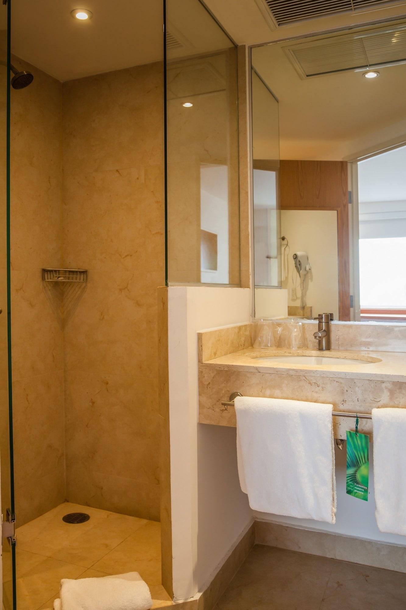 One Ciudad Del Carmen Concordia Hotel Екстериор снимка